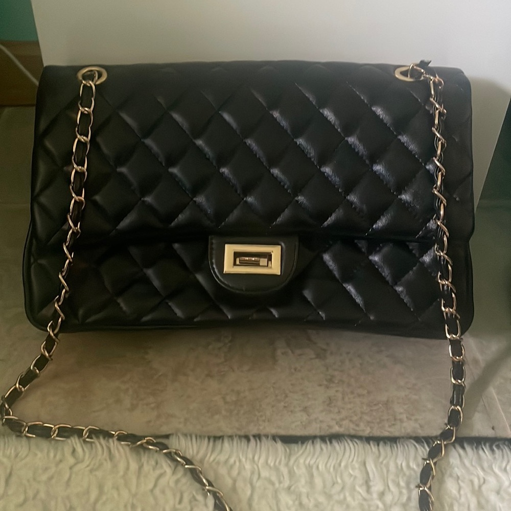Large bag not sure what brand.